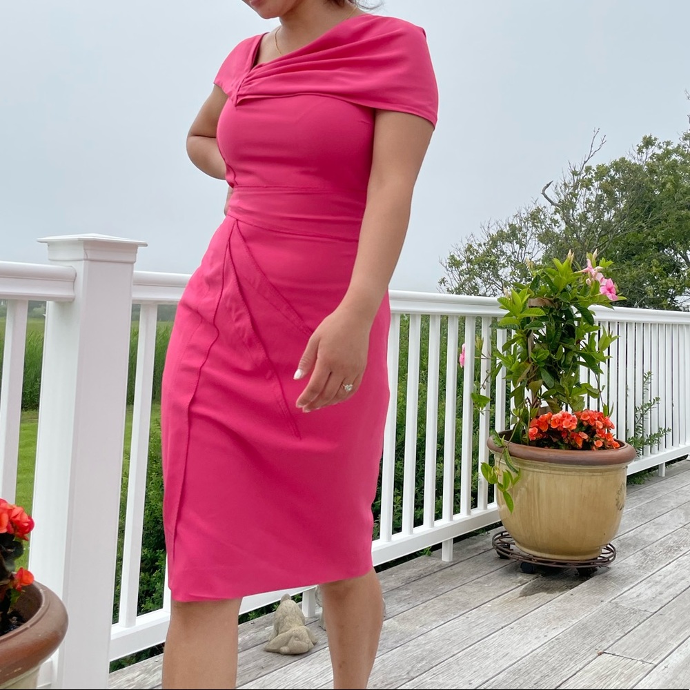 Pink Blush Fitted Darted Pencil Sheath Cocktail Dress
Size: 4 Length: Mid-Length